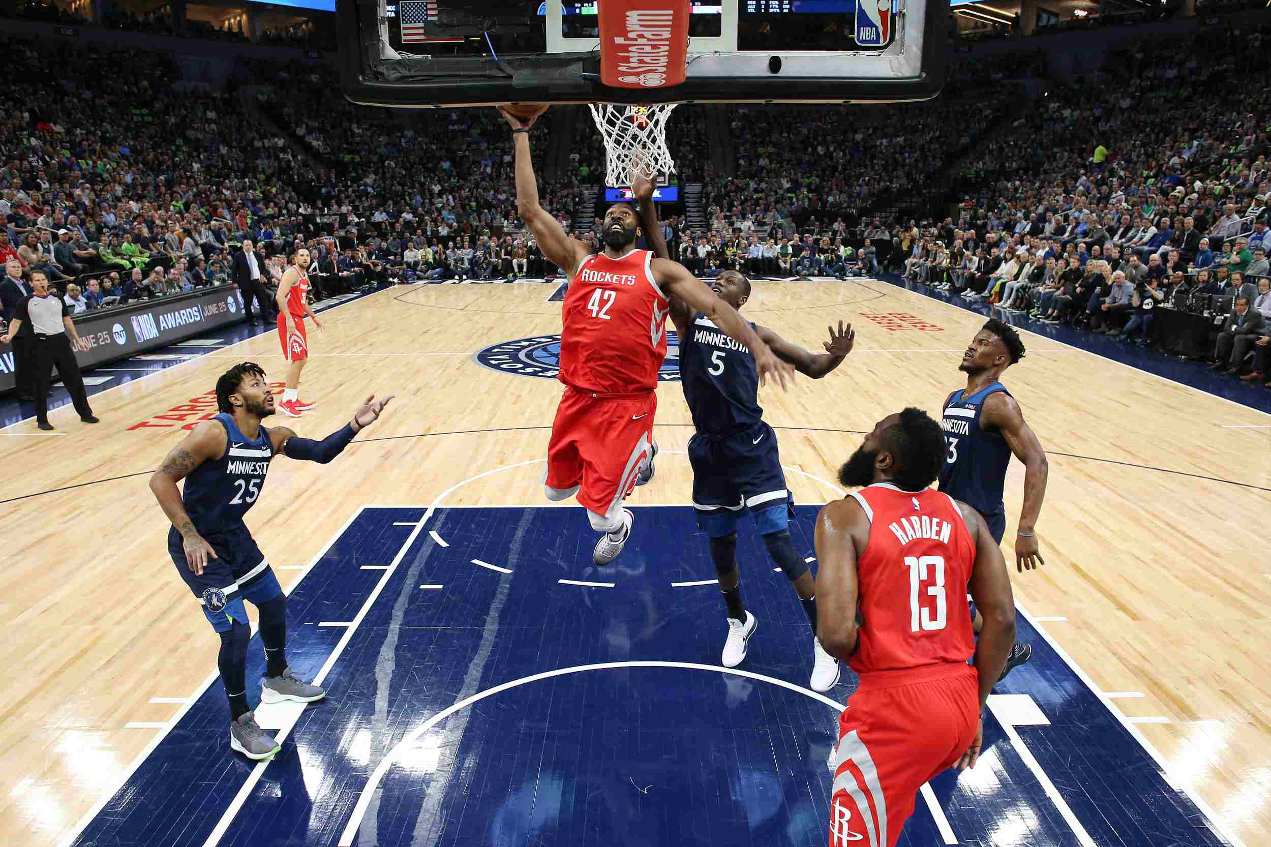 142分破纪录，第二支20胜球队诞生！东部翻版火箭3大杀招剑指雷霆（单场142分创纪录，第2支20胜强队出炉！东部版火箭三大杀招直指雷霆）