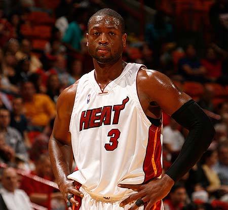 王牌对决！姆巴佩21场25球4助，哈兰德20场20球3助（巅峰争锋：姆巴佩21战25球4助，哈兰德20战20球3助）