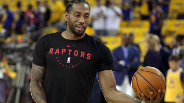 德甲半场：阿莫拉1射1传，威默破门，沃尔夫斯堡2-0柏林联合（德甲半场战报：阿莫拉传射建功，威默破门，沃尔夫斯堡2-0领先柏林联合）